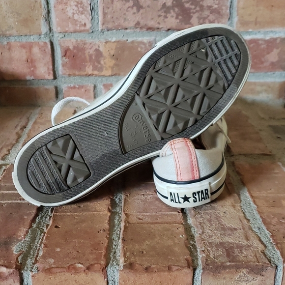 Gray & Peach Converse - Picture 6 of 8